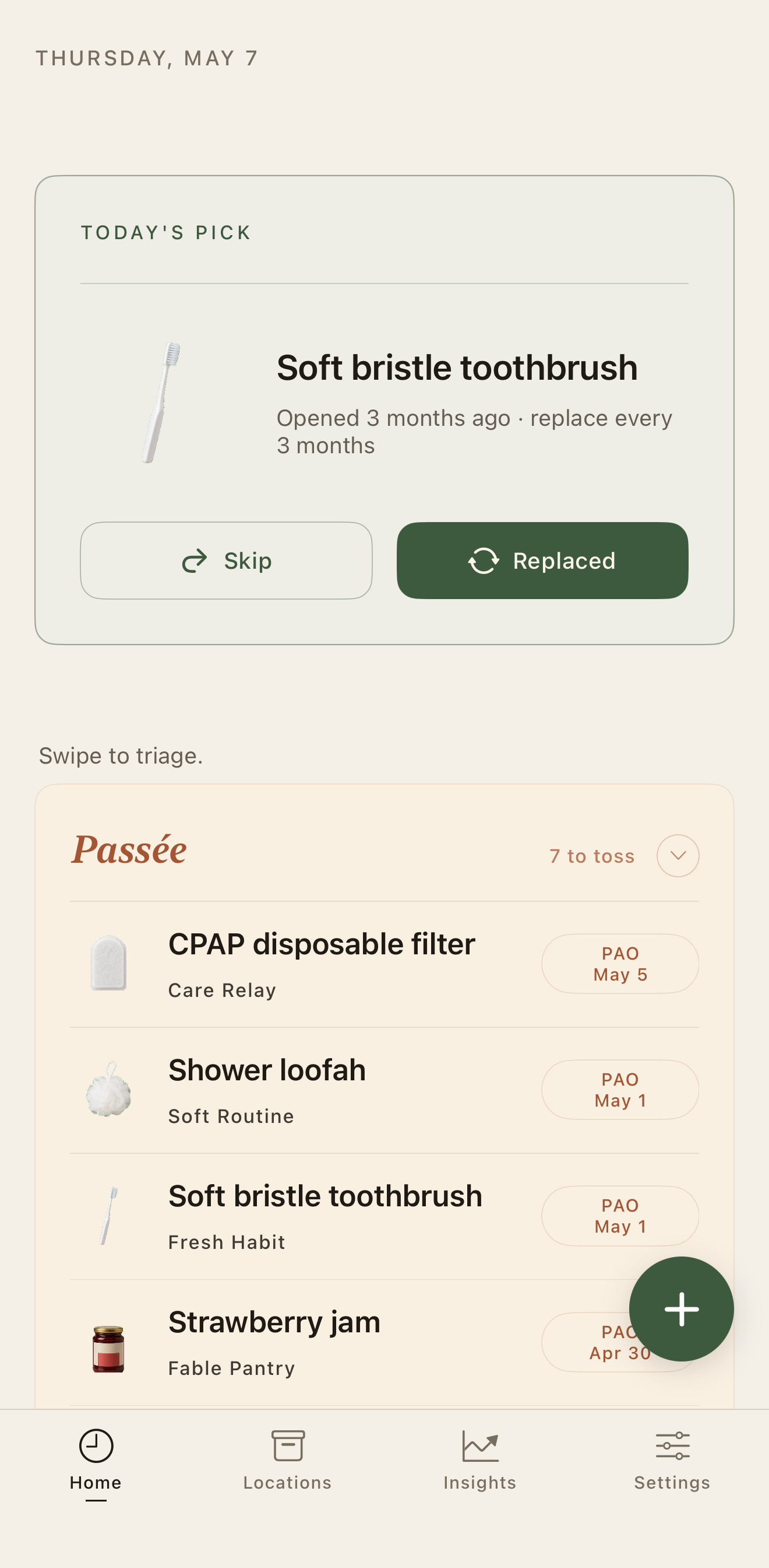 Passée home showing a demo shelf with reminders and item thumbnails